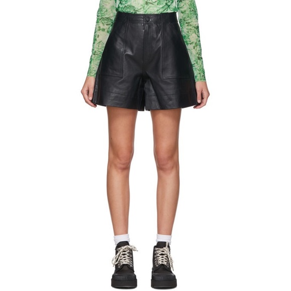 GANNI
Lamb Leather Mini Shorts Size 8 - Picture 7 of 12
